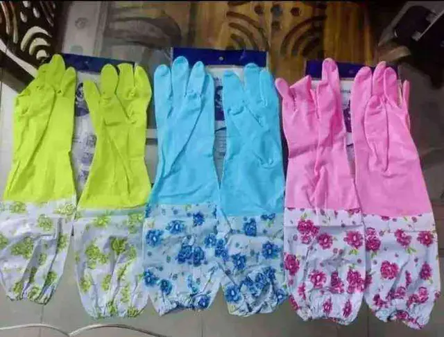 Long silicon hand gloves(With Foam)